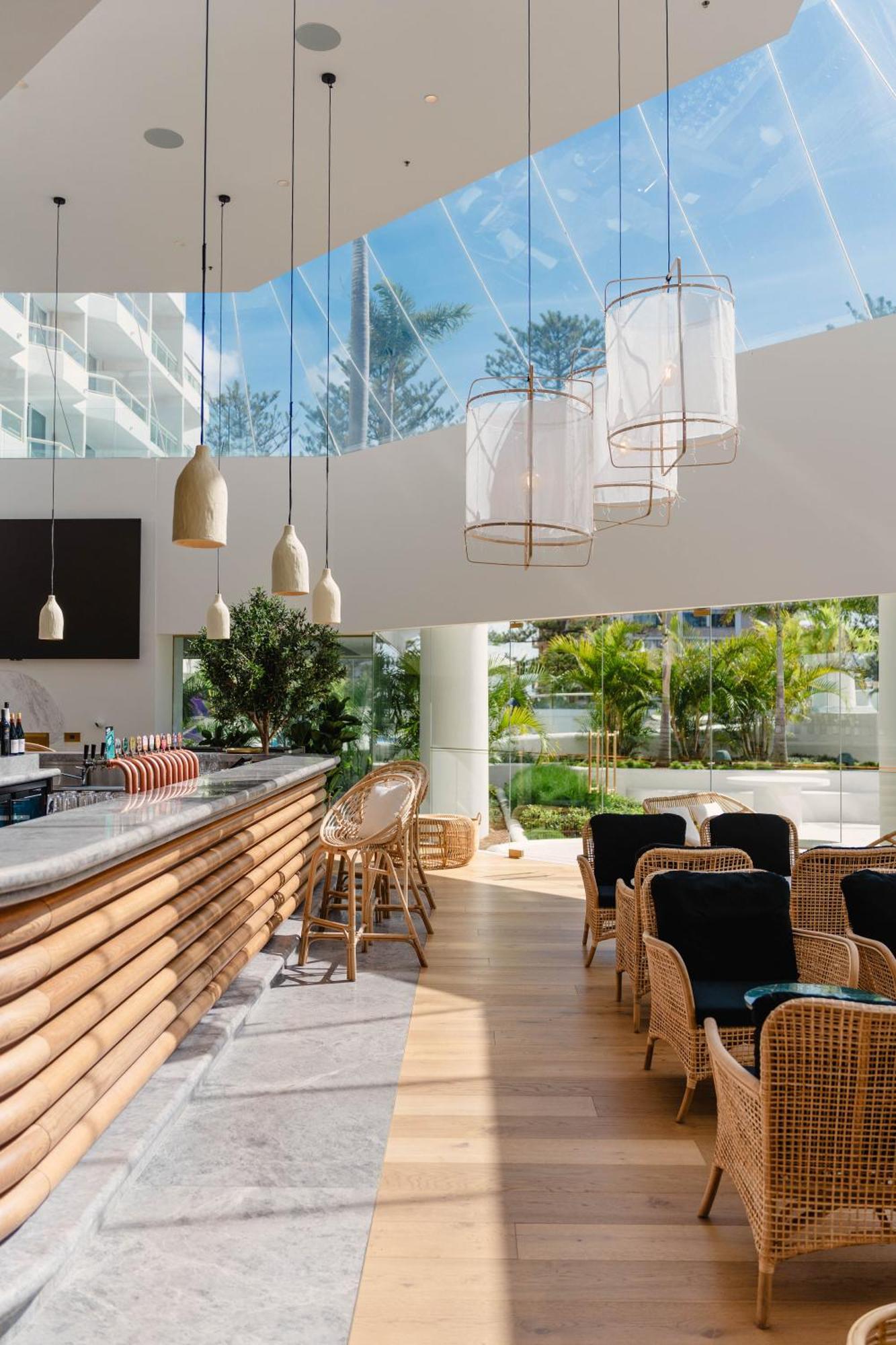 Novotel Brighton Hotel 4*