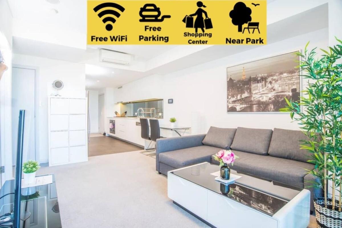 Apartment Minimalism Modern Apartment*waterview*parking＊iga Sydney