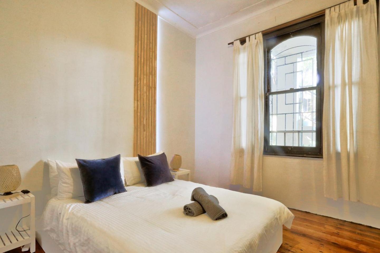 Affordable 2 Bedroom House Surry Hills 2 E-bikes Included
