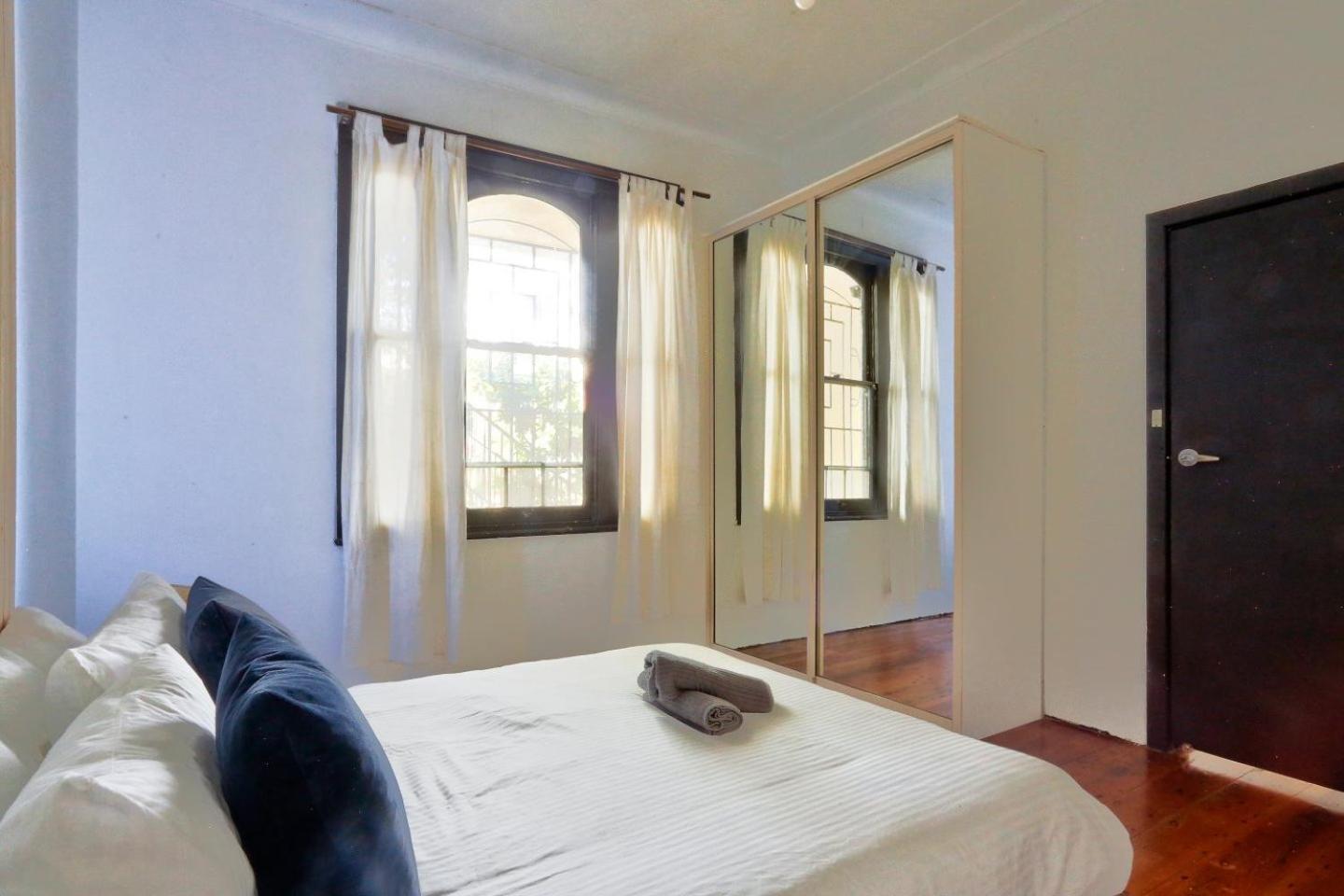 Affordable 2 Bedroom House Surry Hills 2 E-bikes Included Holiday home