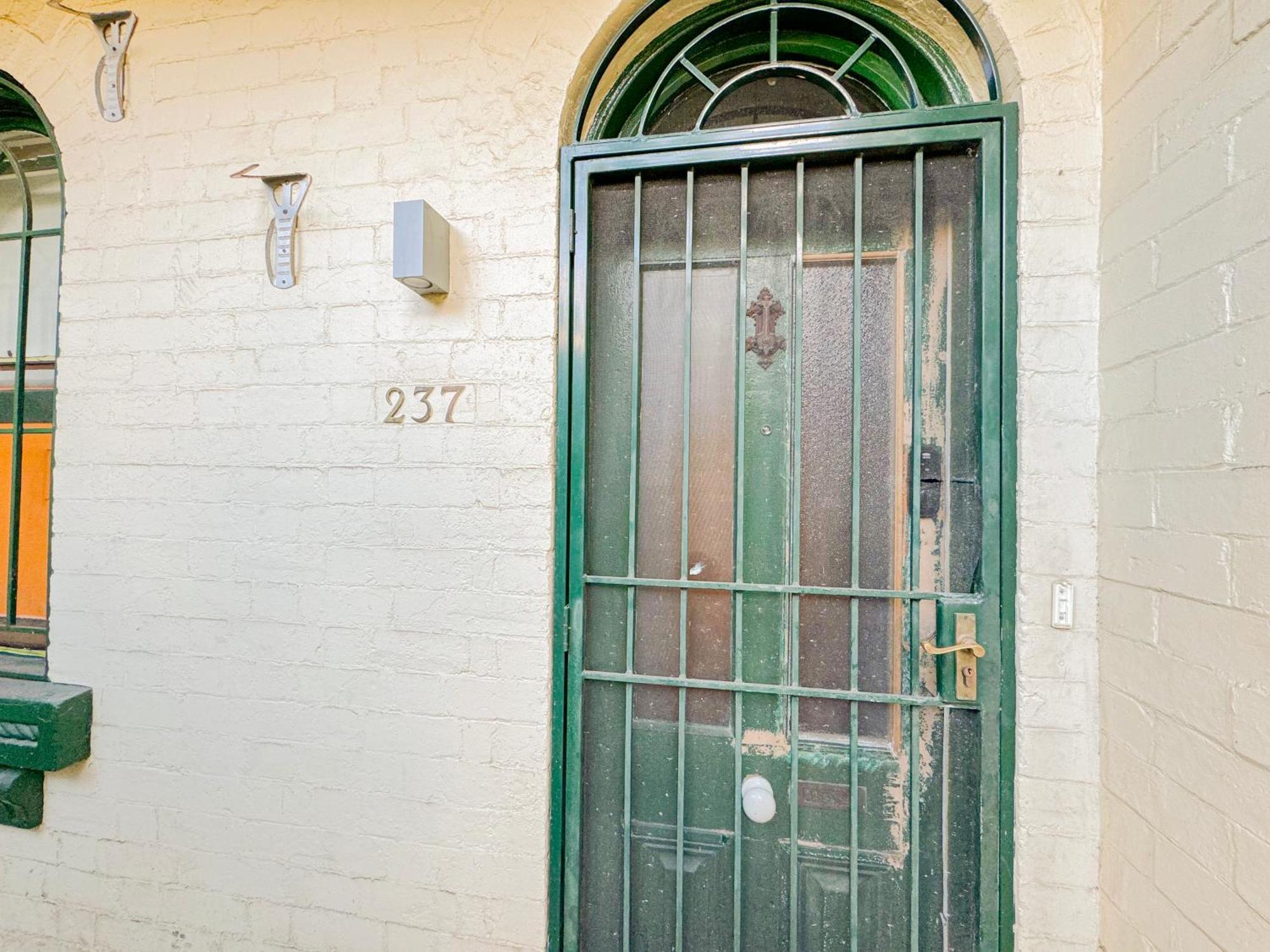 Ultimo Terrace Homestay * Sydney