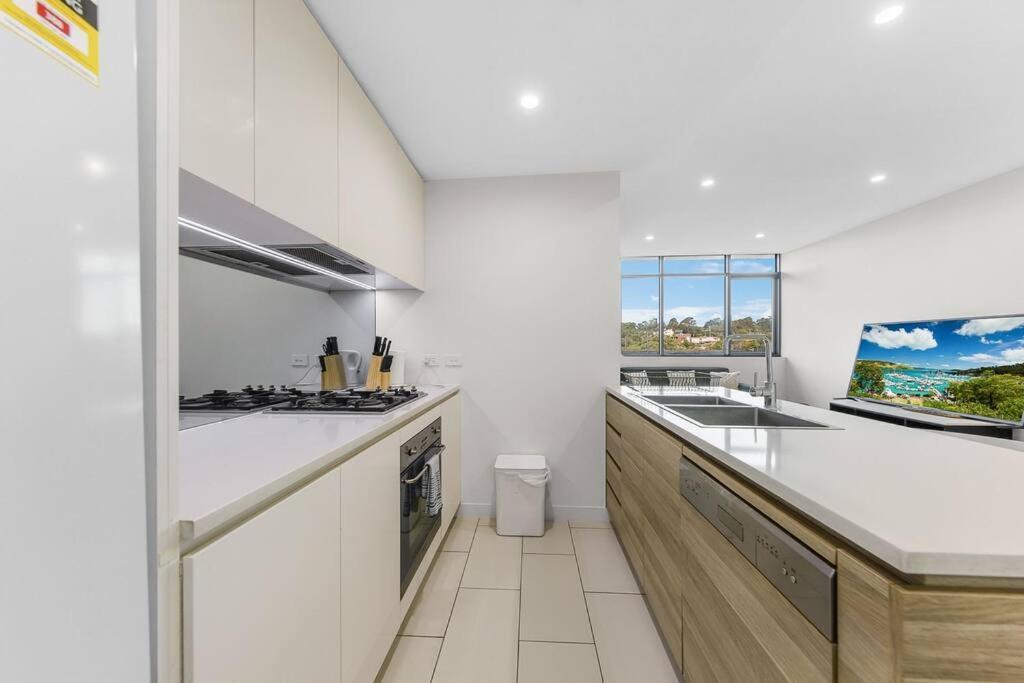Apartment Two Bedroom Private In Lane Cove With Parking *