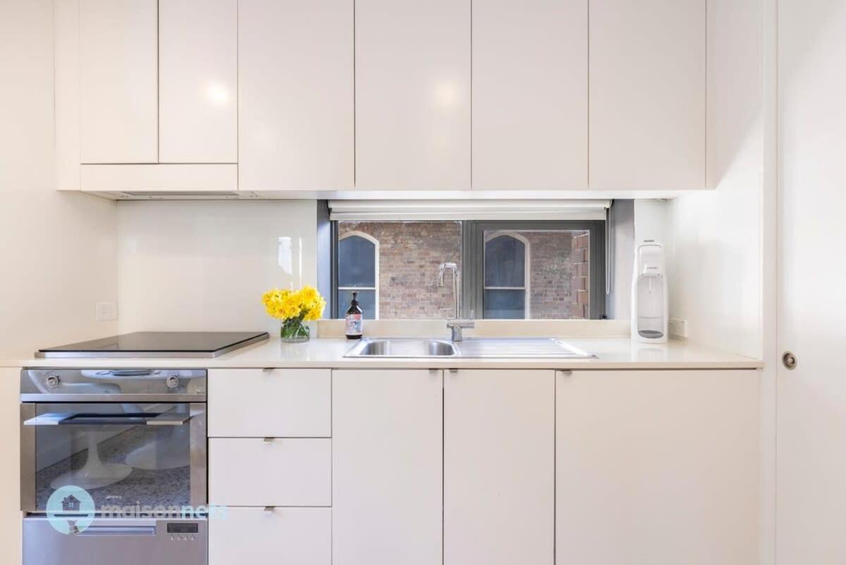 Darlinghurst W A C Balcony Only A Walk To Cbd * Sydney
