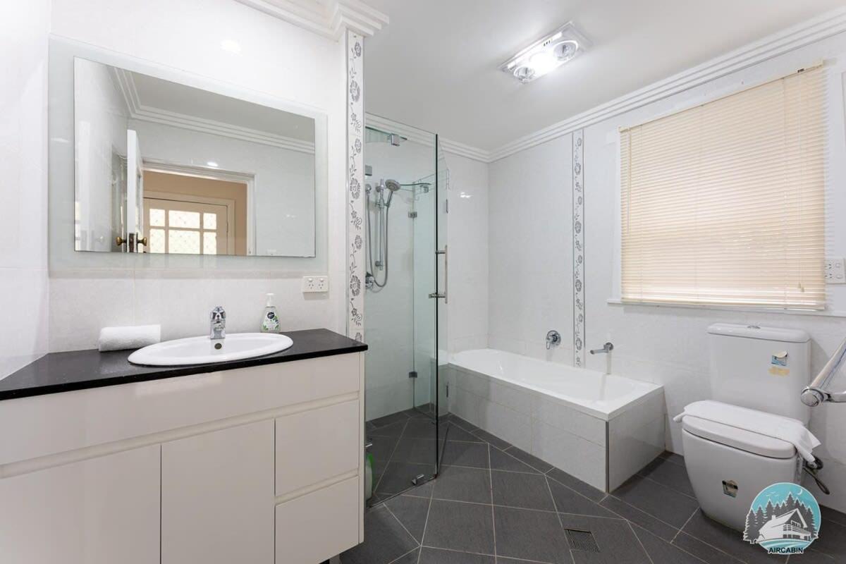 Aircabin - Denistone - 3 Beds Lovely House * Sydney