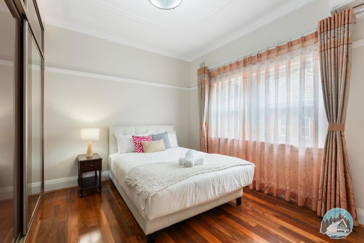 Holiday home Aircabin - Denistone - 3 Beds Lovely House *