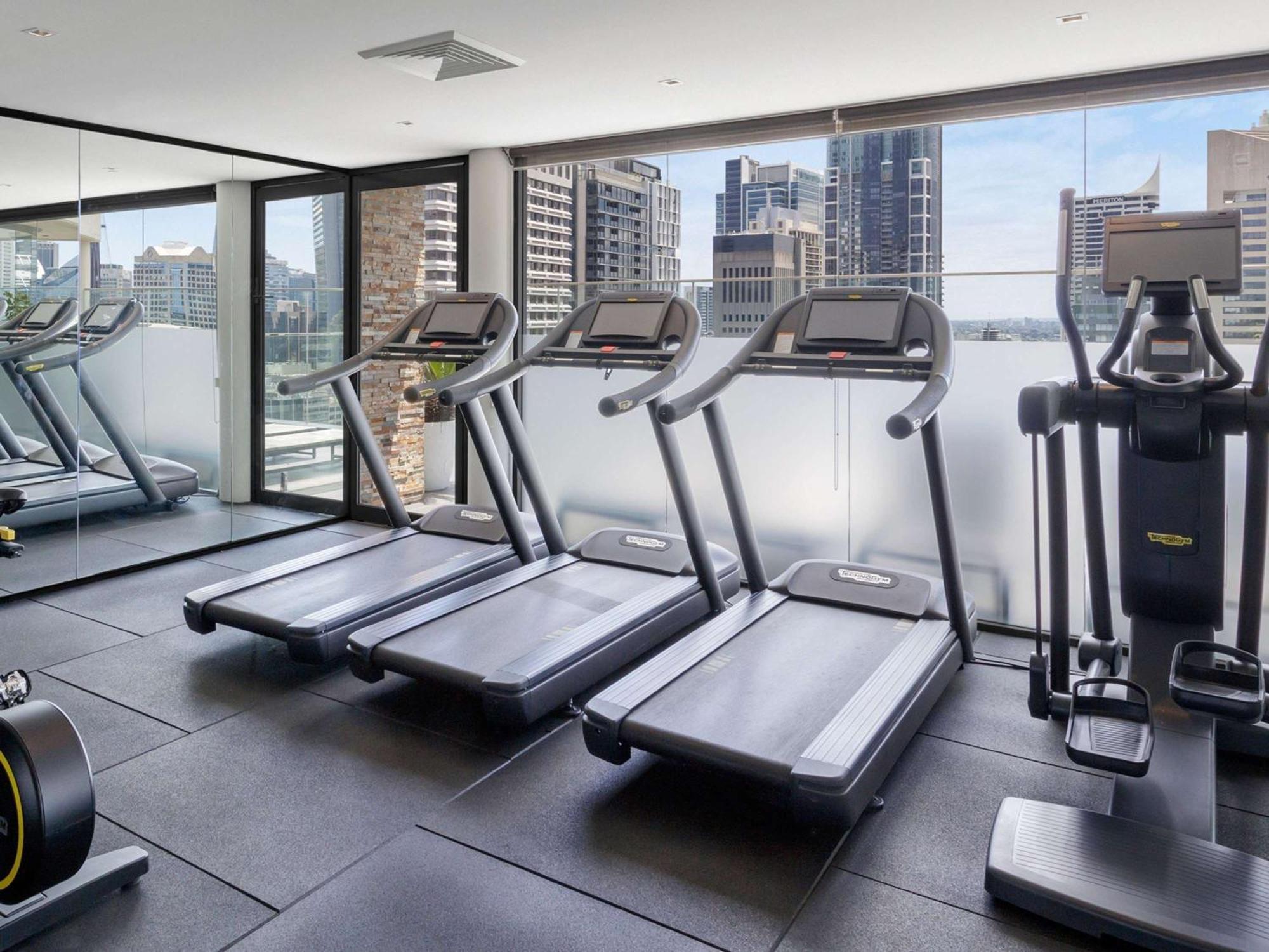 Pullman Hyde Park Hotel 5*