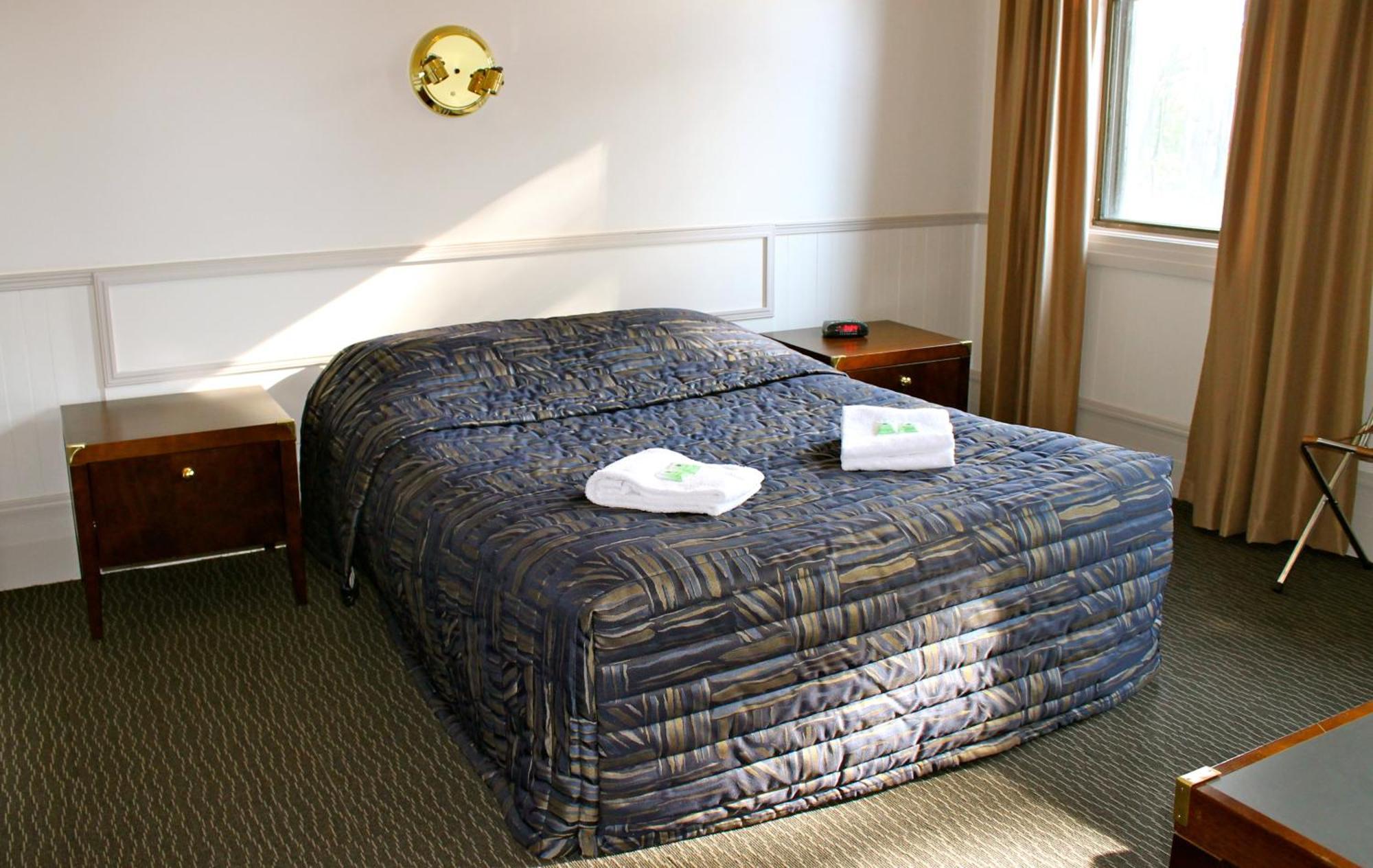 Inn Royal Exhibition Sydney