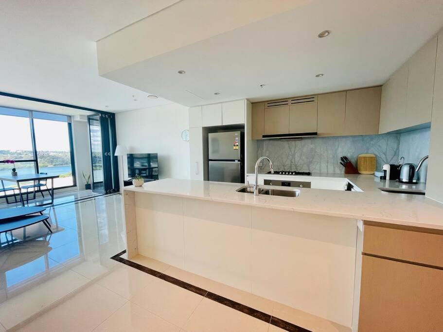 Apartment Sensational Waterview 2bed2baths -wifi Parking *
