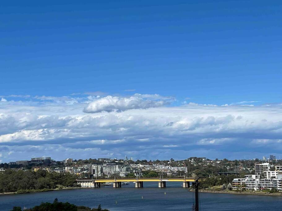Sensational Waterview 2bed2baths -wifi Parking Apartment *