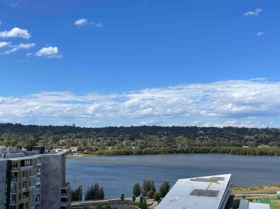 Sensational Waterview 2bed2baths -wifi Parking Apartment Sydney