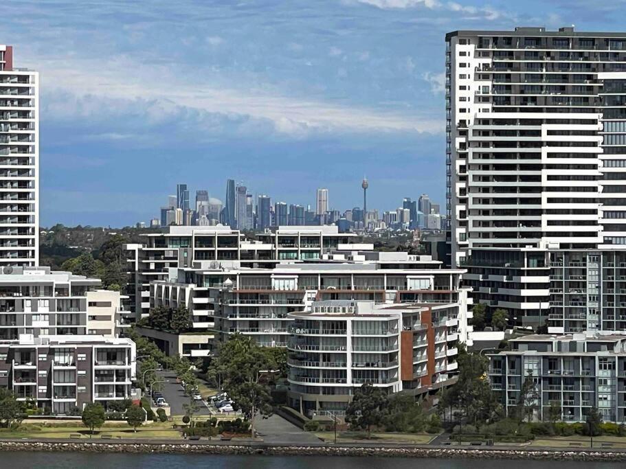Sensational Waterview 2bed2baths -wifi Parking Apartment Sydney