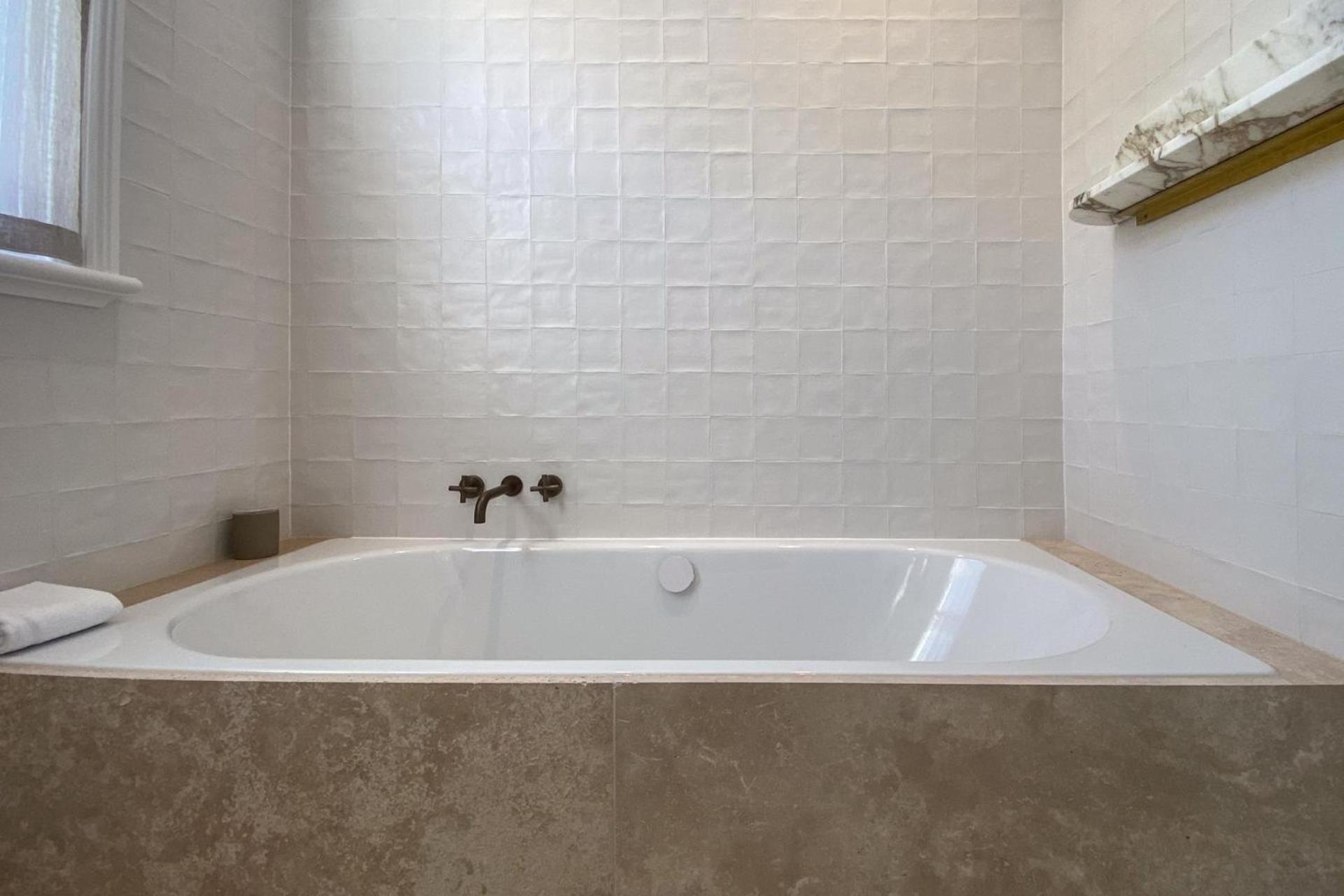 The Timeless Modern Glebe Holiday home Sydney