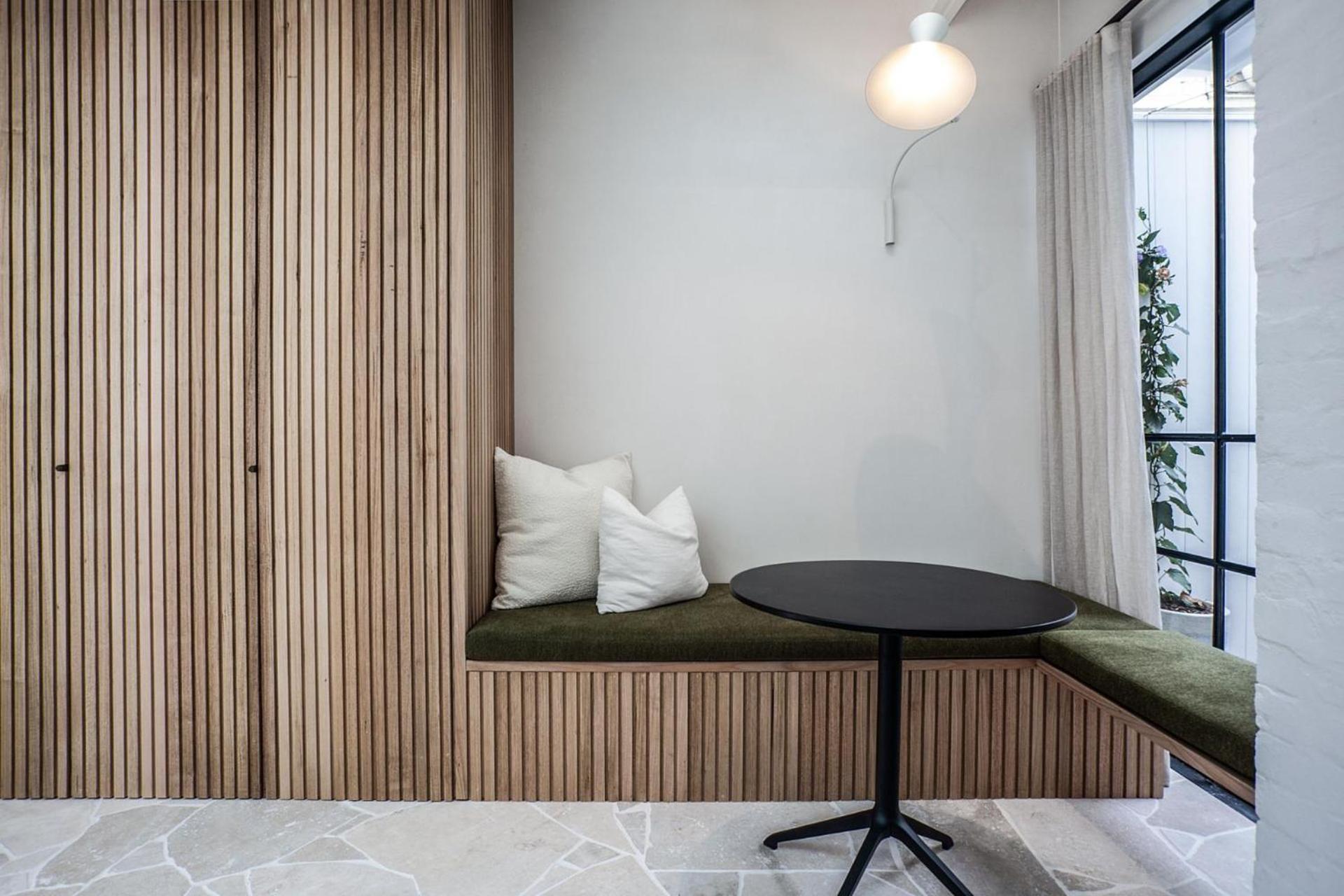 The Timeless Modern Glebe Holiday home