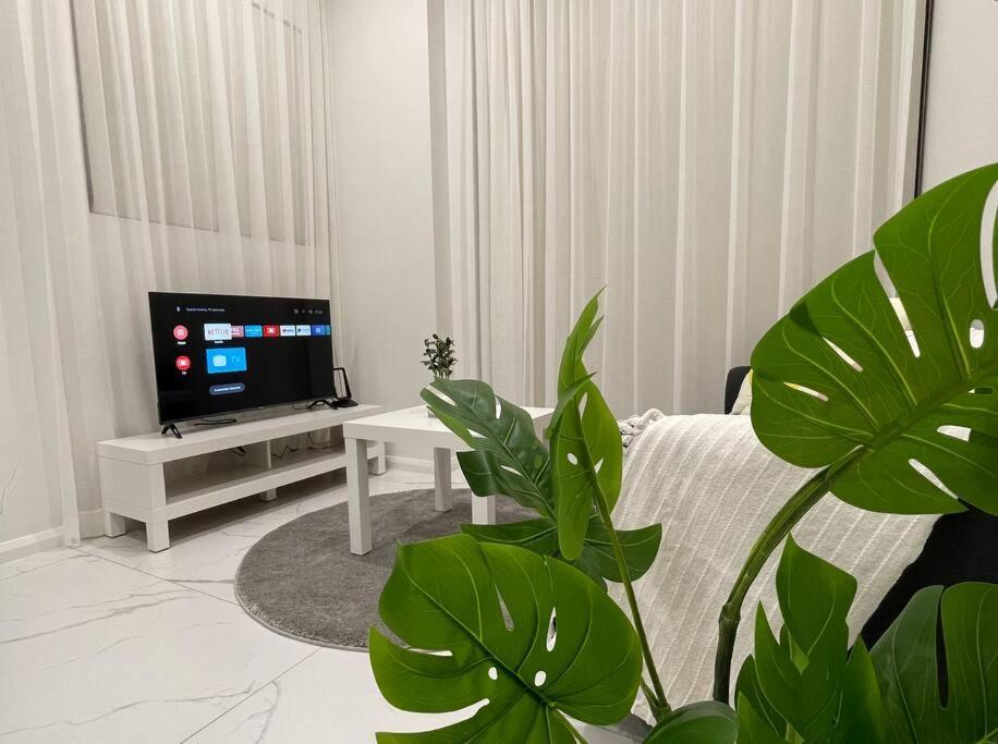 Family Home@eastwood * Sydney