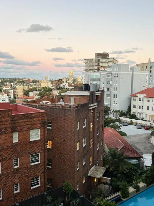 Elizabeth Bay Potts Point * Sydney
