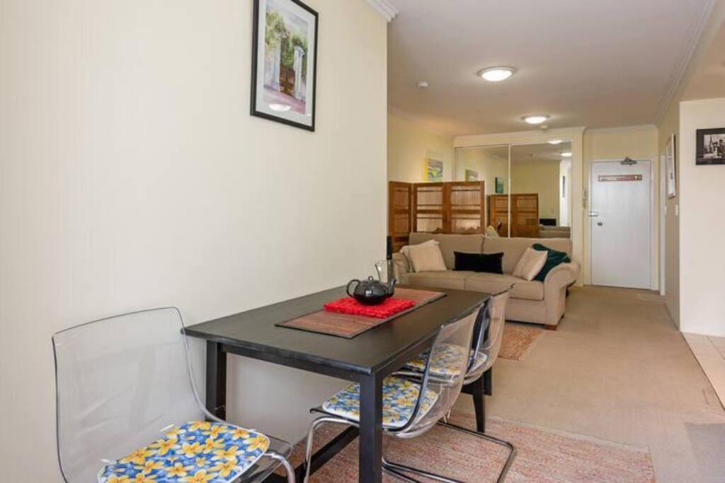 Apartment Convenient Studio With Courtyard *