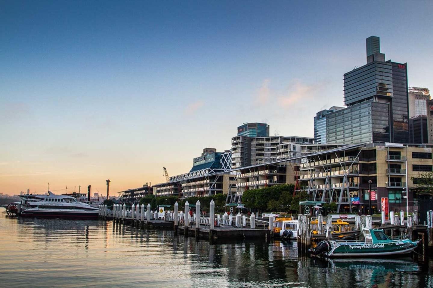 Apartment A Chic Right Next To Darling Harbour *