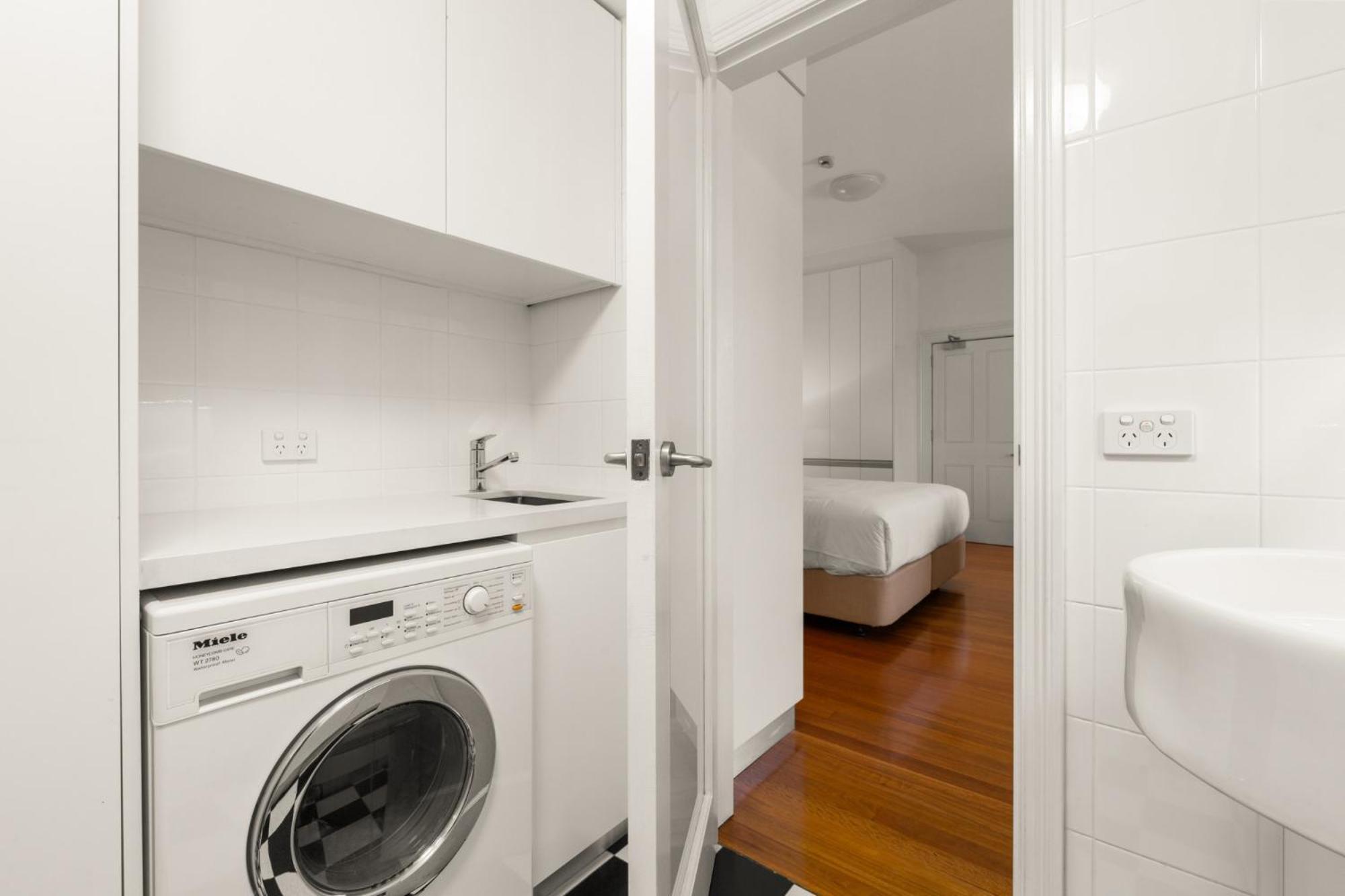 Apartment Inner-west In A Perfect Location *