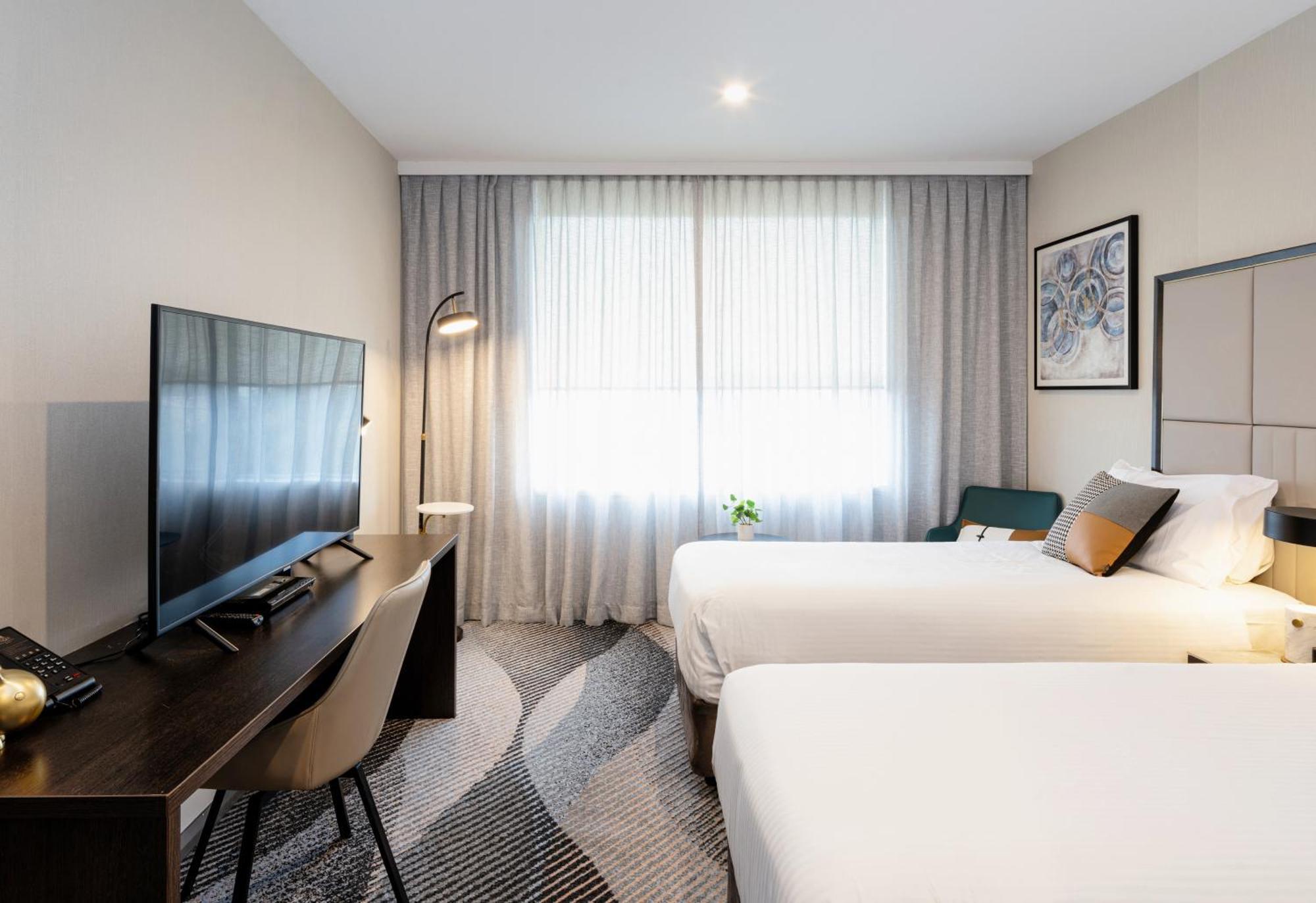 Hotel Royal Pacific
