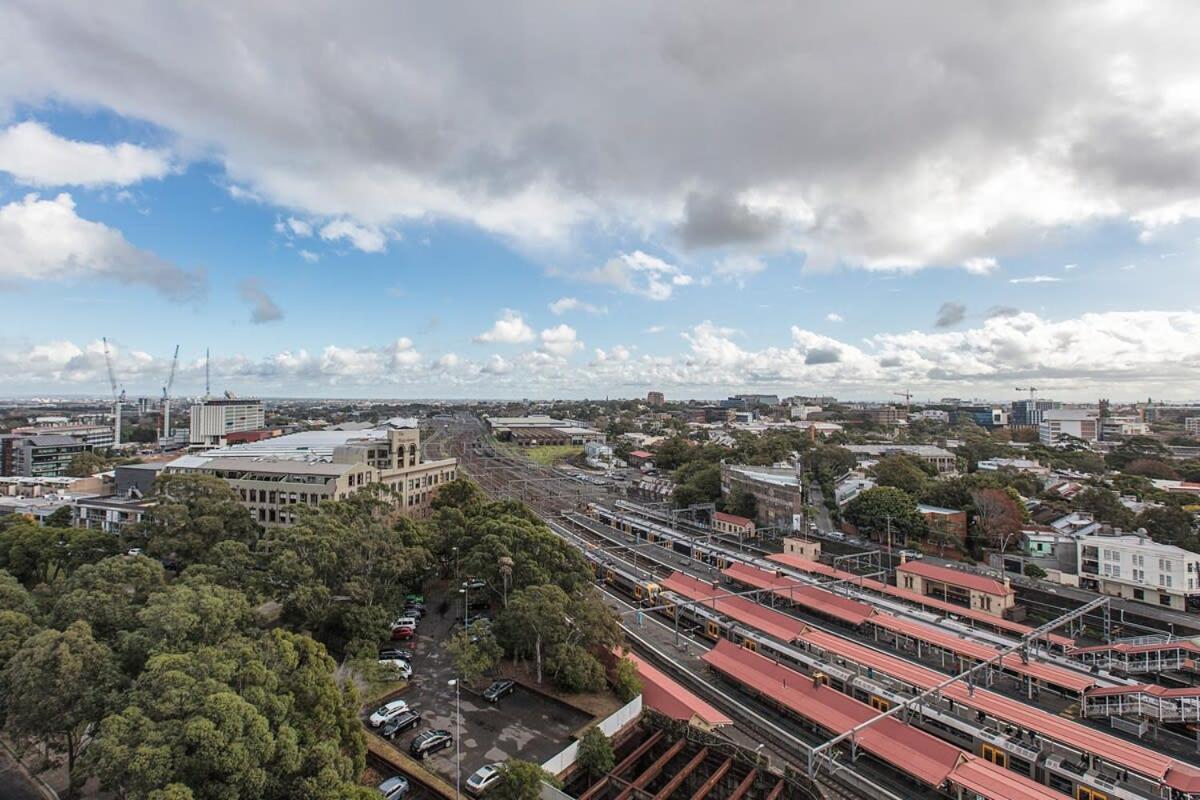 Redfern One Bedroom With Views Apartment Sydney
