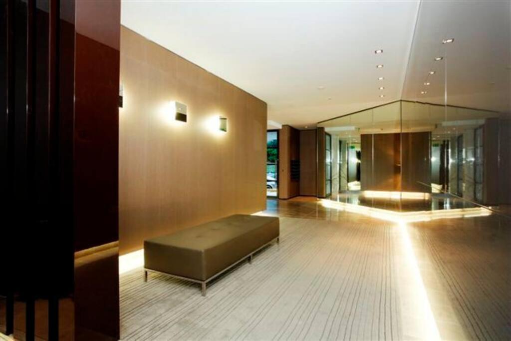 Perfectly Located Crows Nest C404 Apartment *