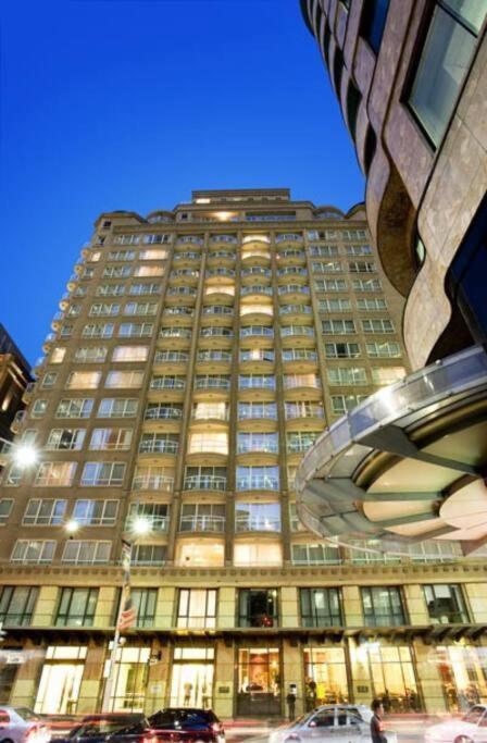 Large Two Bedroom Bon21602 *