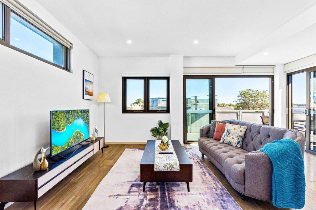Apartment Centre Of Newtown 1 Bed *
