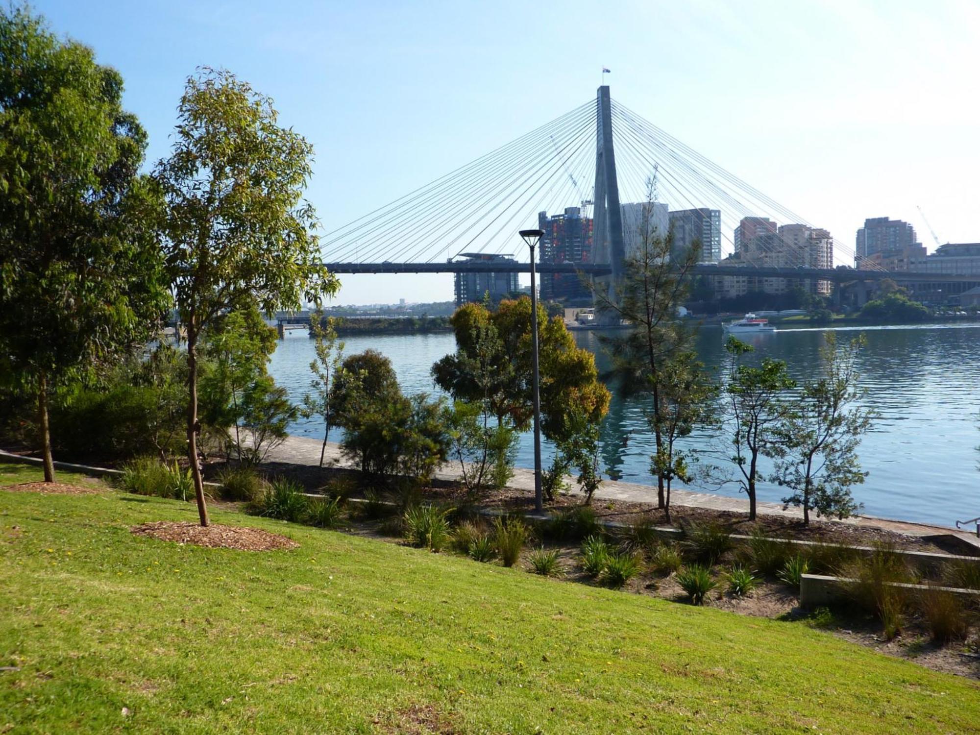 Cosy Nook In Inner-city Victorian Mansion Apartment Sydney