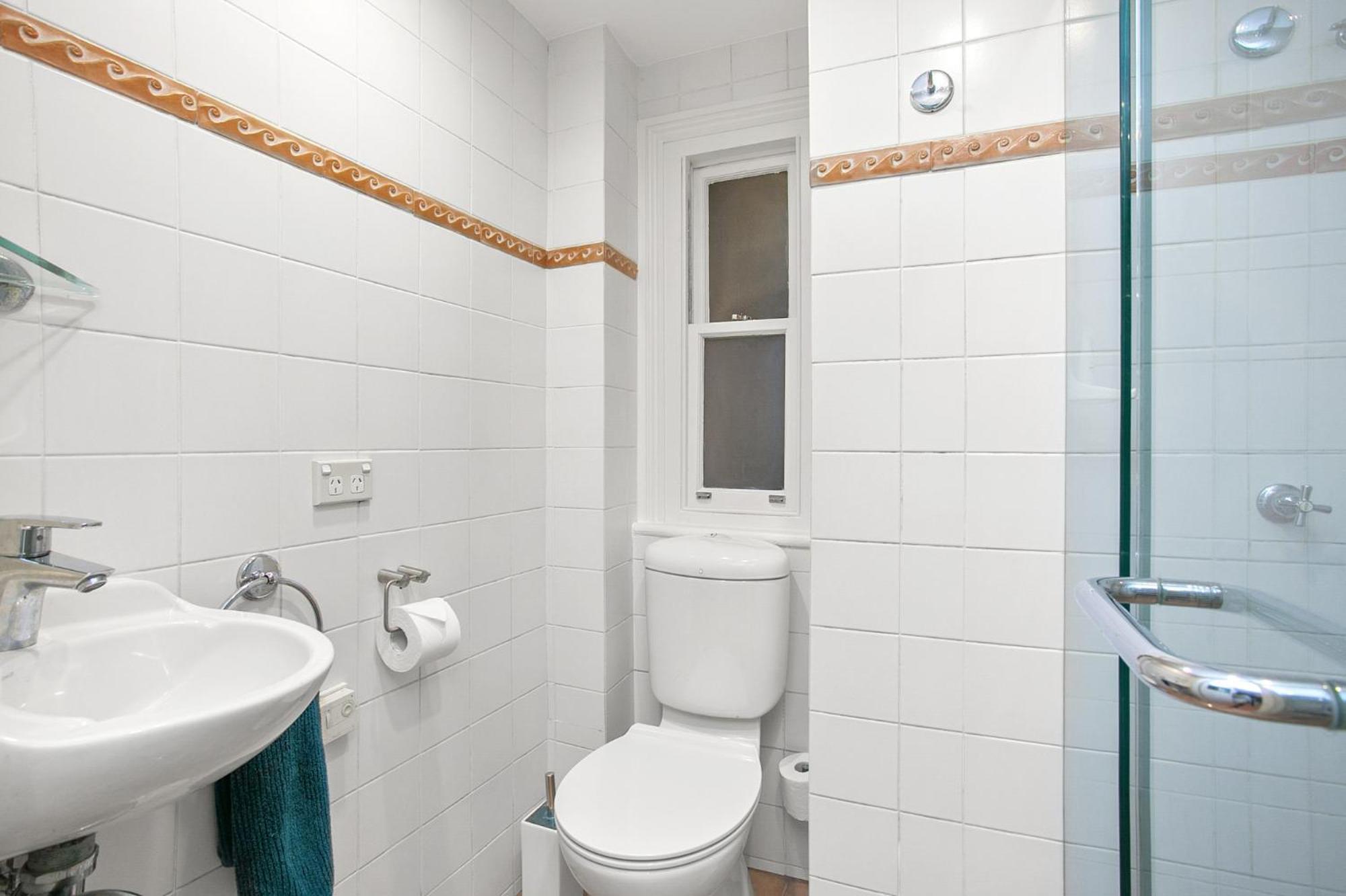 Family Terrace Close To Oxford Street And Cbd * Sydney