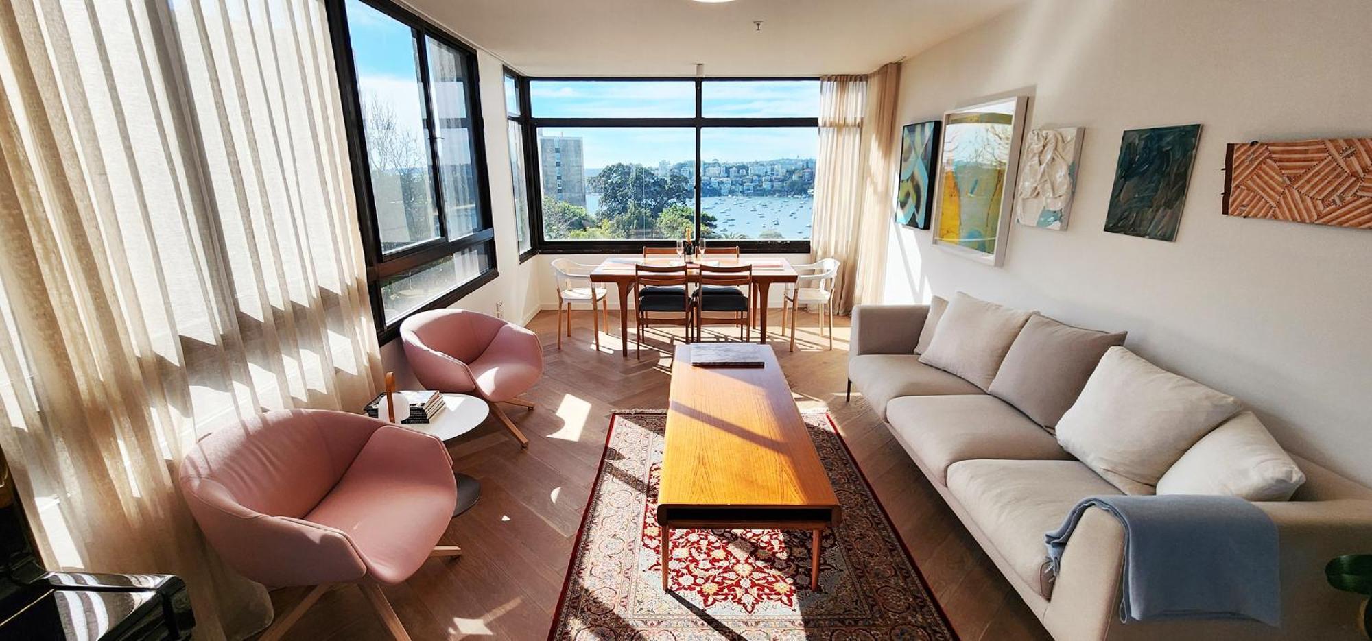 Beautiful Harbour Views, Stylish & Pool Apartment *