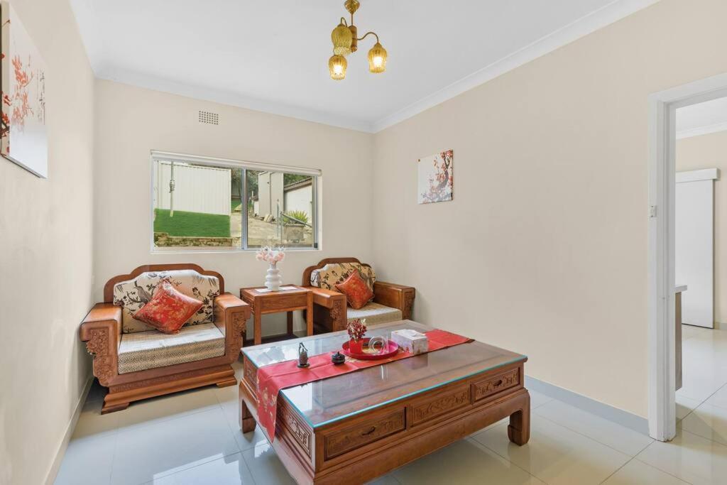 Water View House In Putney *