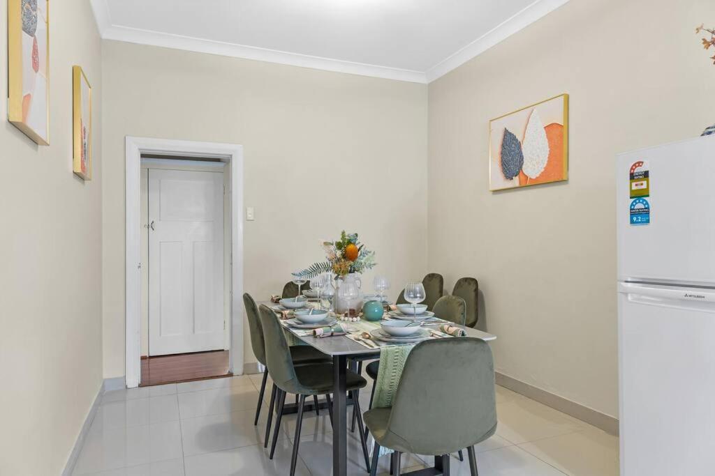 Water View House In Putney *