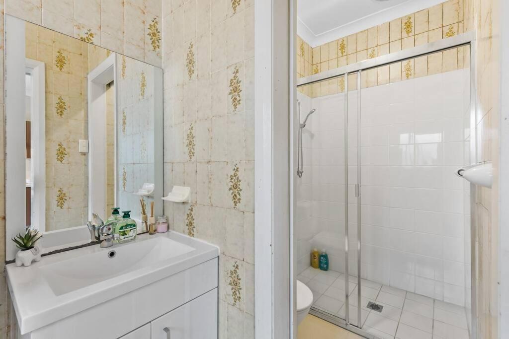 Holiday home Water View House In Putney Sydney