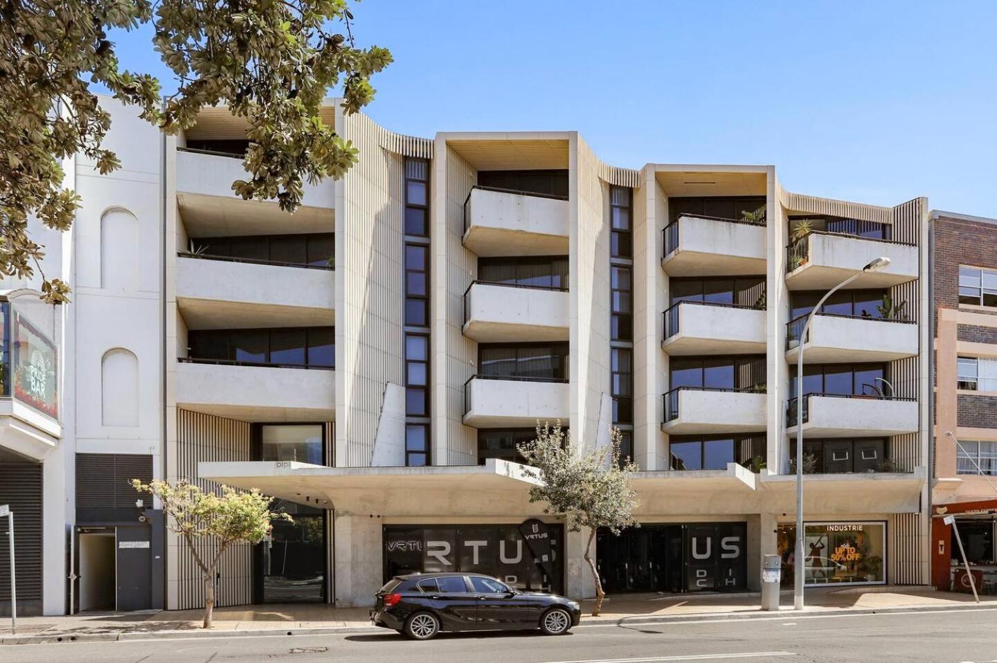 Modern Ocean View 1 Bdr Parking Balcony Ac Apartment
