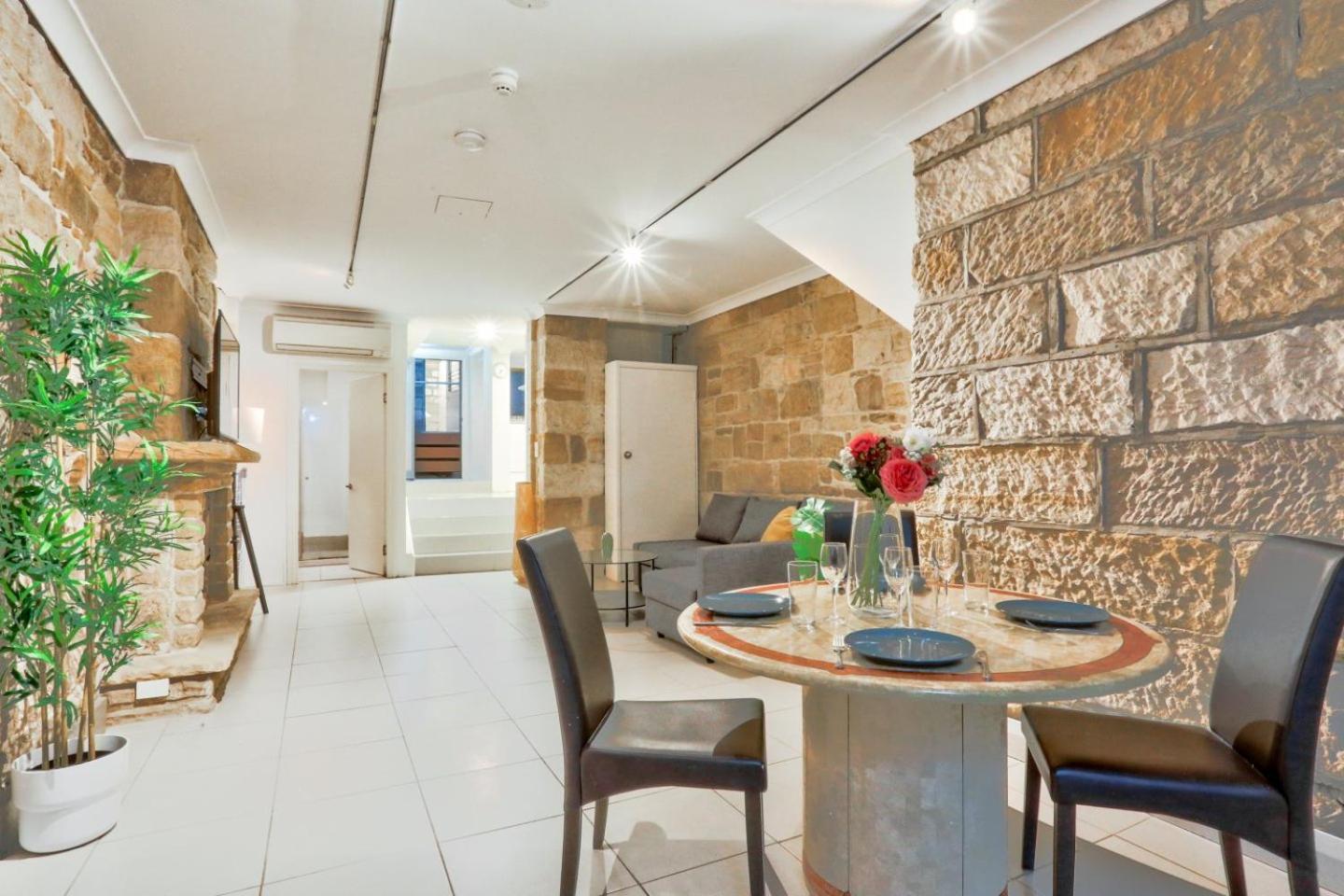 Unique 1 Bedroom House At The Centre Of Pyrmont * Sydney