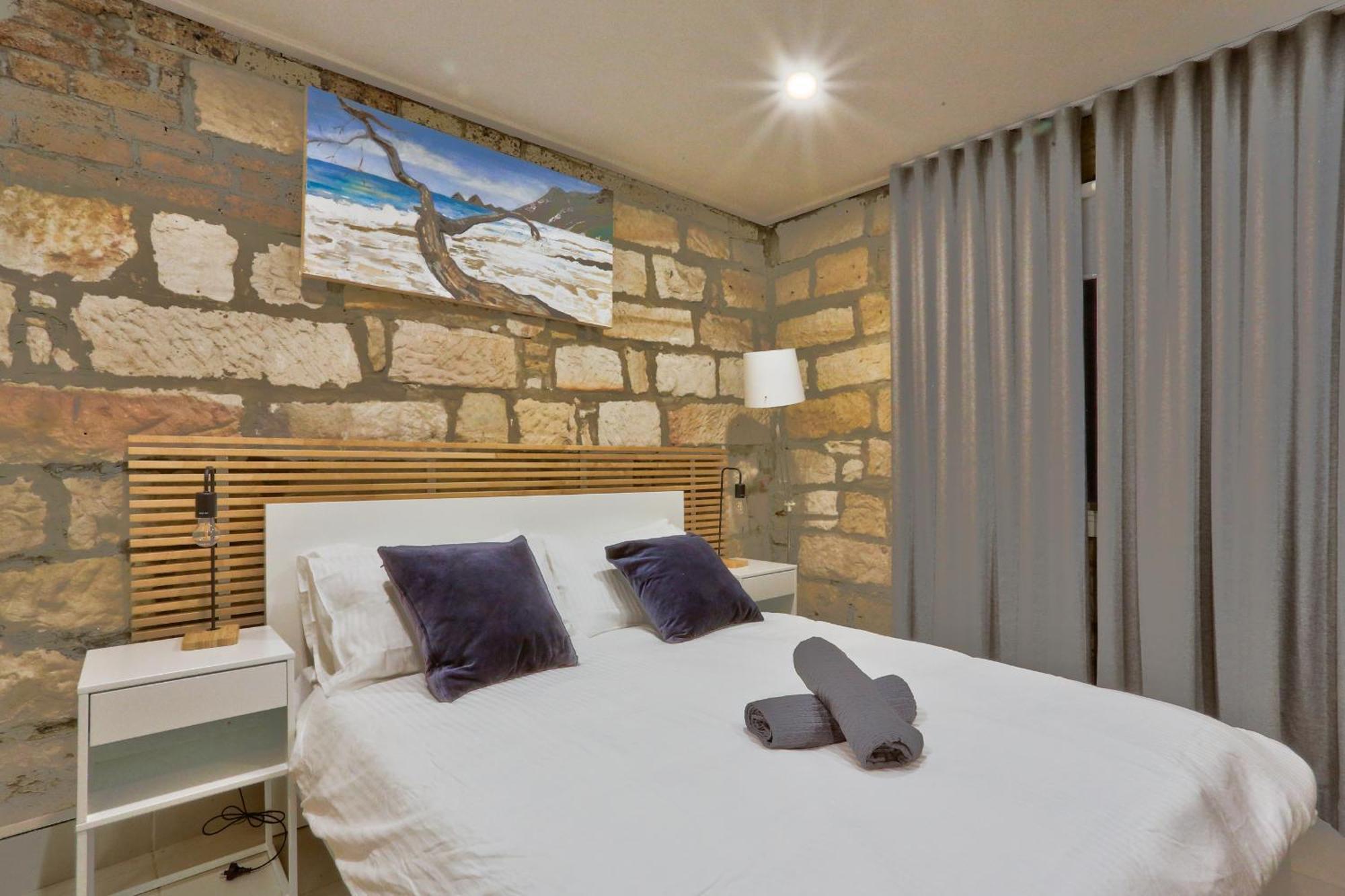 Unique 1 Bedroom House At The Centre Of Pyrmont * Sydney