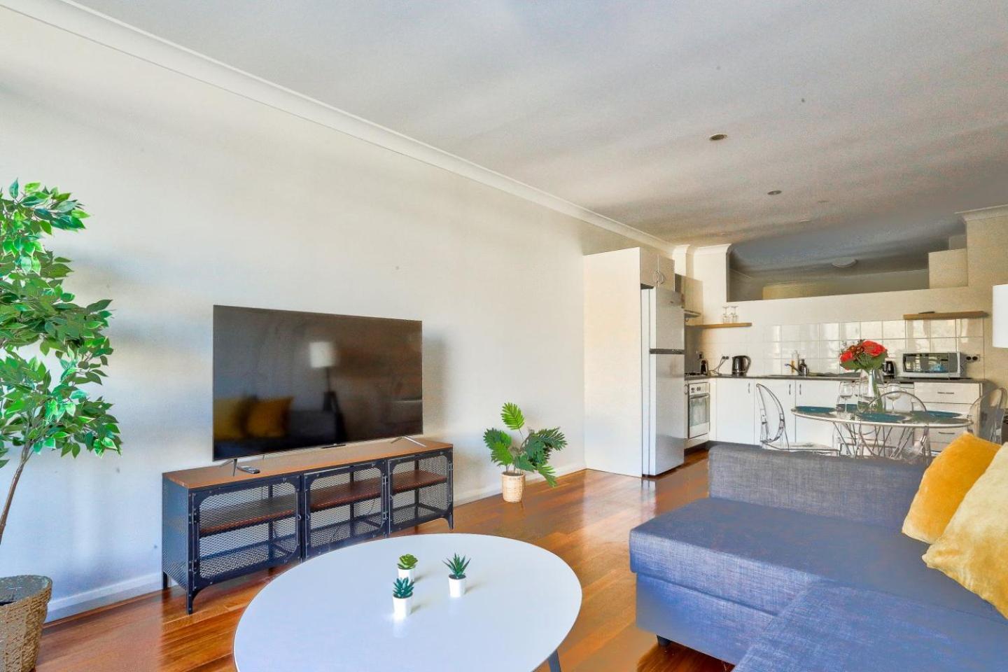 Apartment Stylish 1 Bedroom With Balcony Surry Hills *