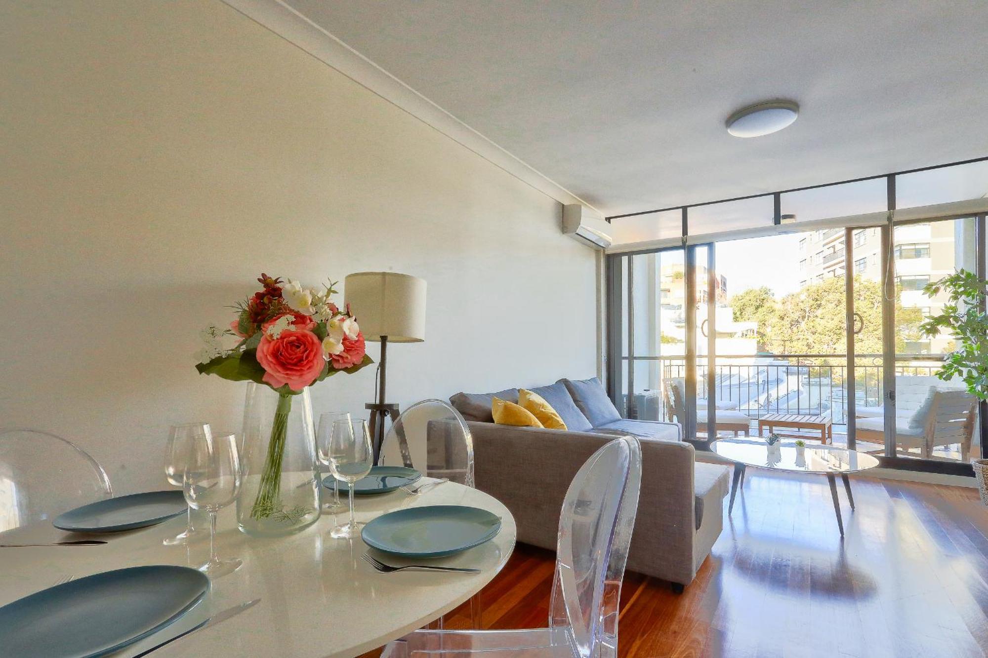 Apartment Stylish 1 Bedroom With Balcony Surry Hills *