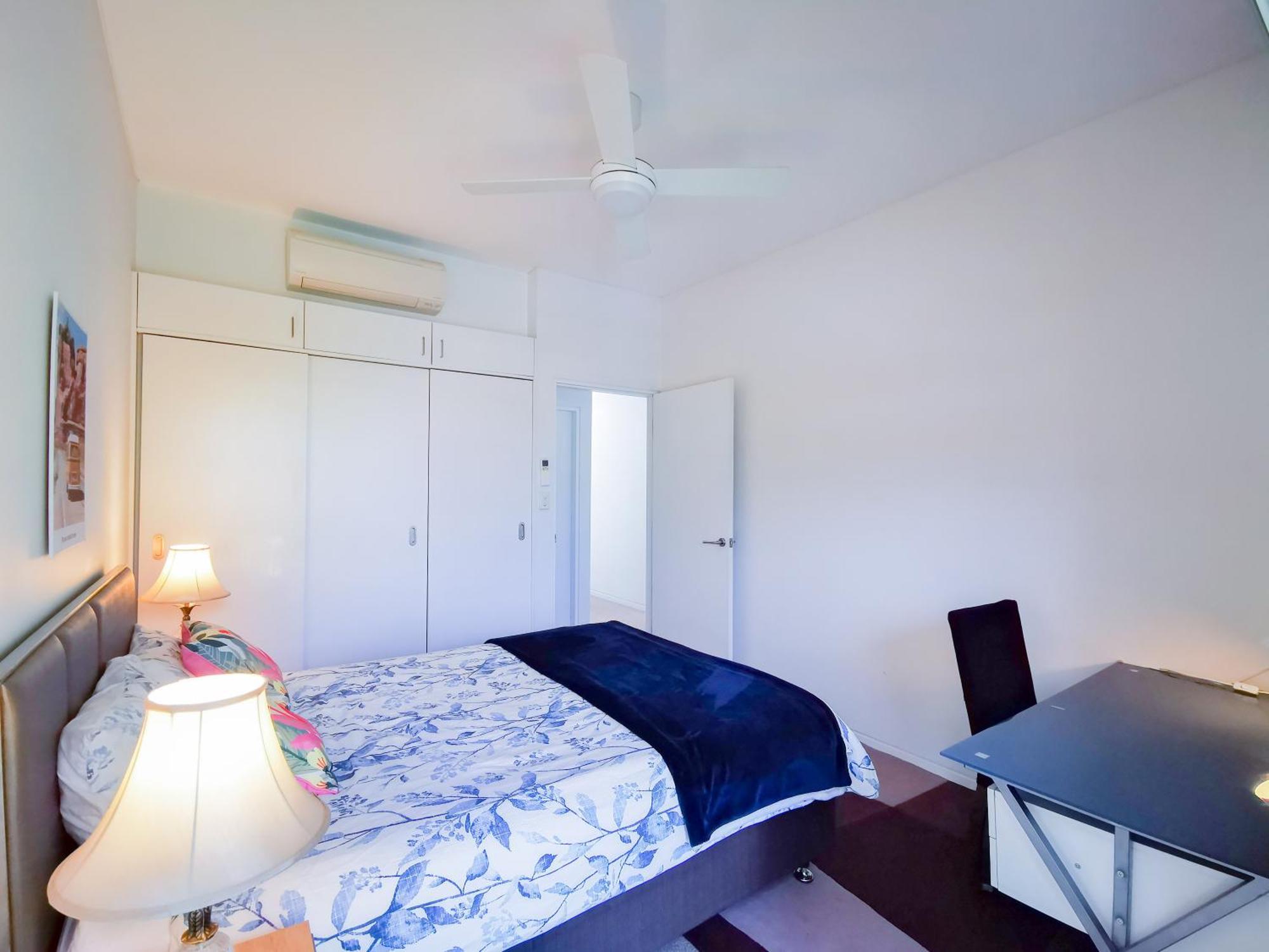 Homestay Glebe Air-con *