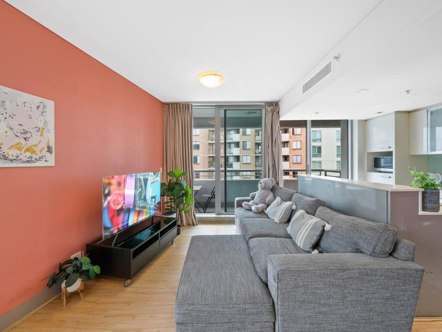 3bd Oasis Sydney