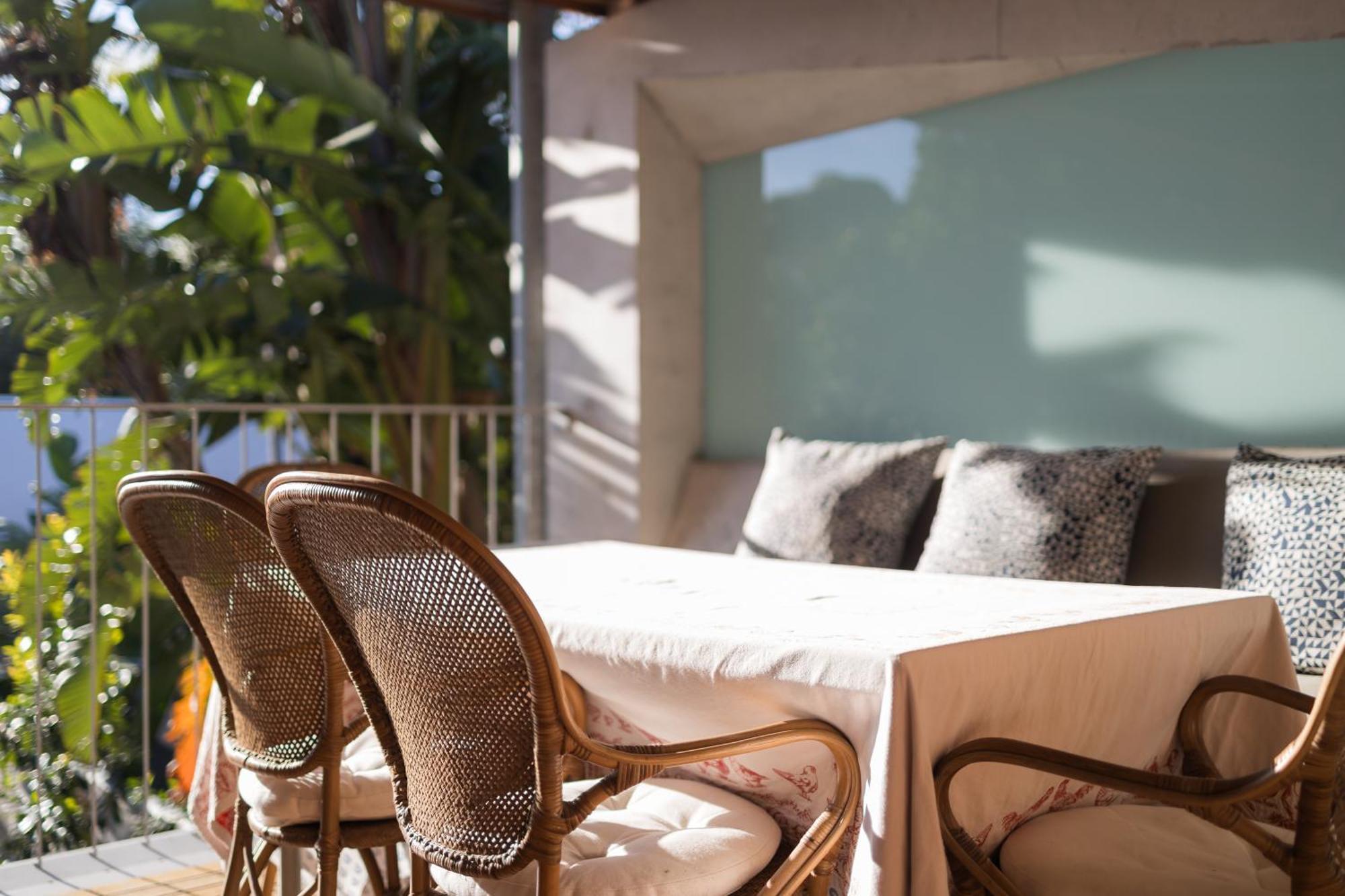 Villa Stunning 3-br Architectural Gem Sydney