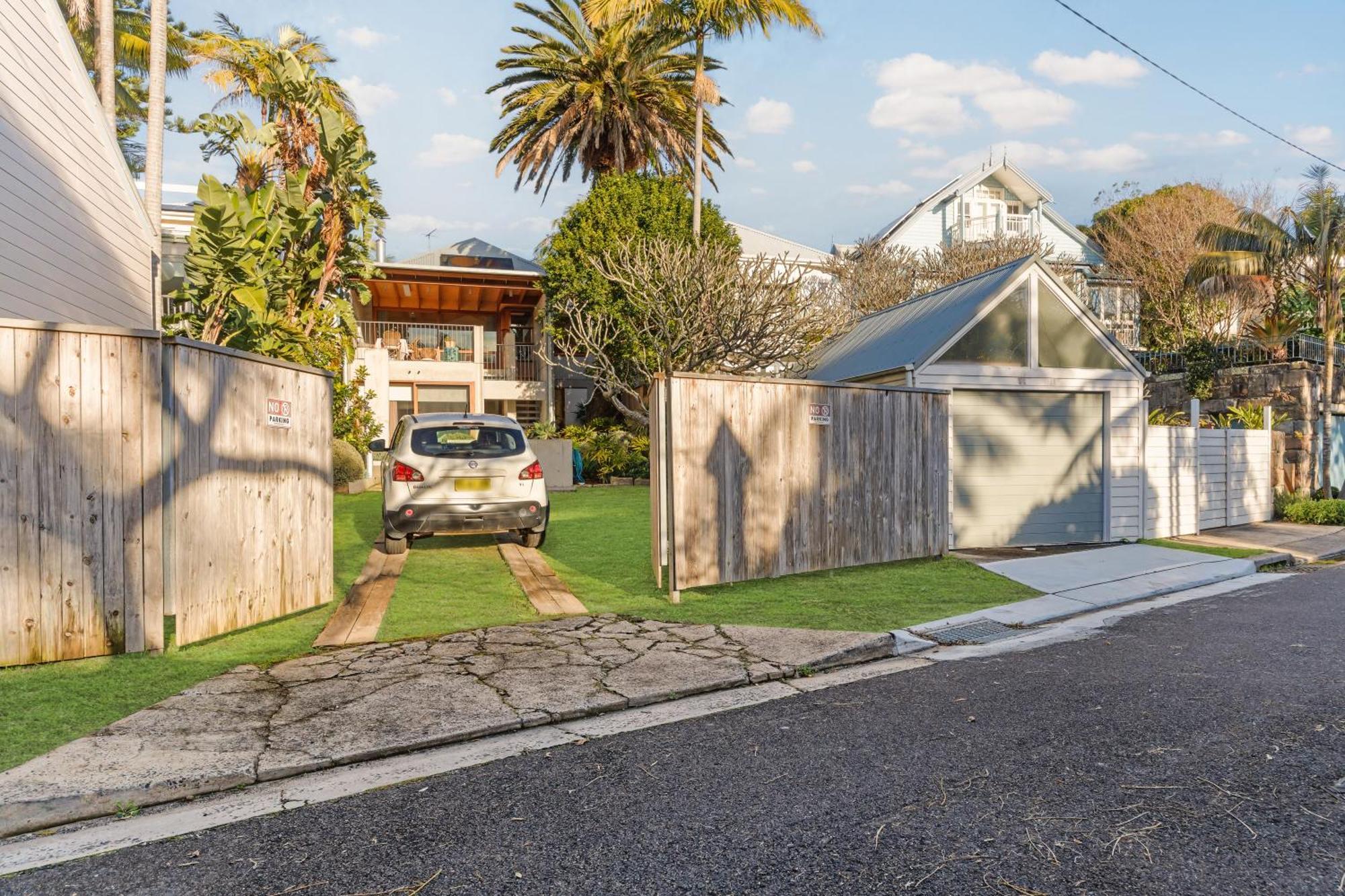 Villa Stunning 3-br Architectural Gem *