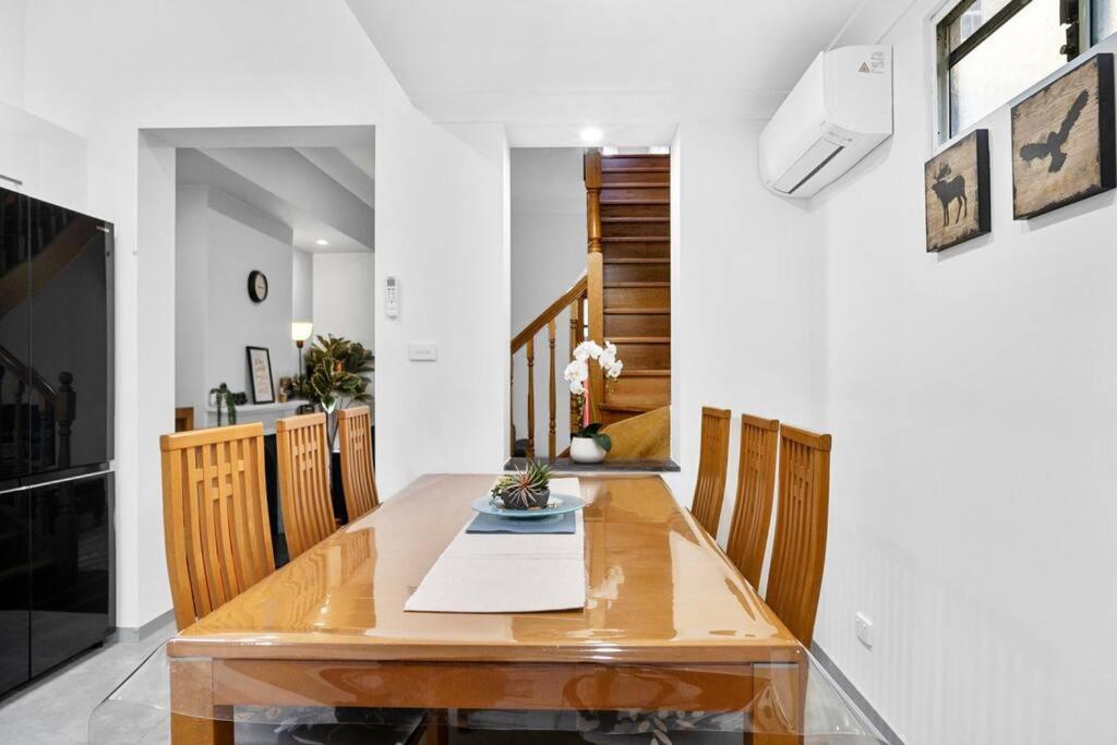 Holiday home Stylish 2 Story Terrace House In Chippendale Sydney