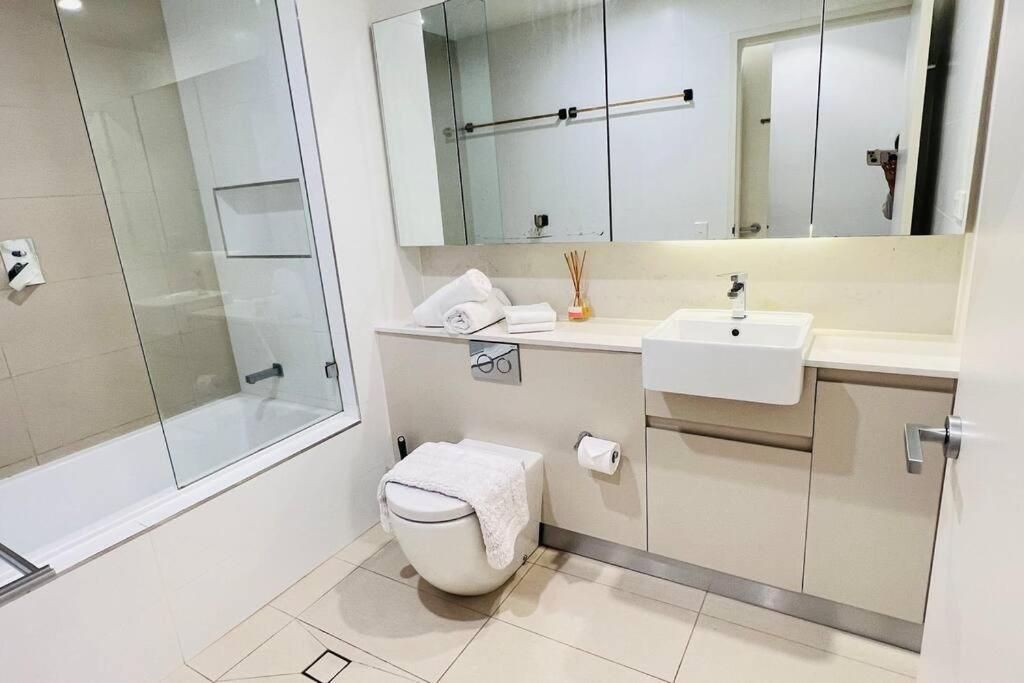 Apartment Lindfield Steps To Train And Shopping *