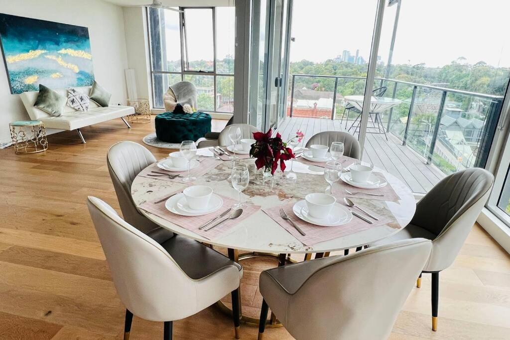 Apartment Lindfield Steps To Train And Shopping Sydney
