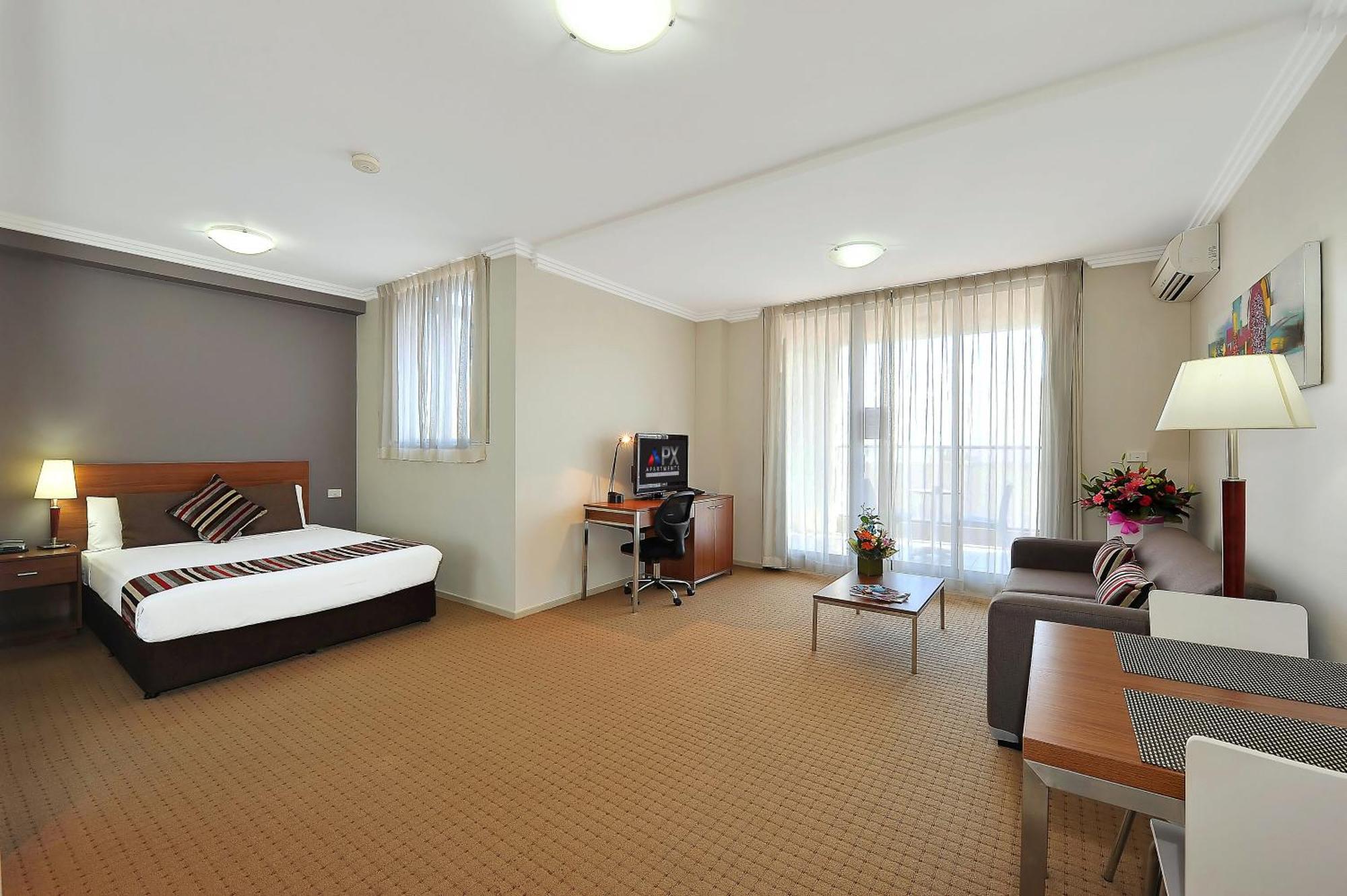 Apx Darling Harbour Aparthotel Sydney