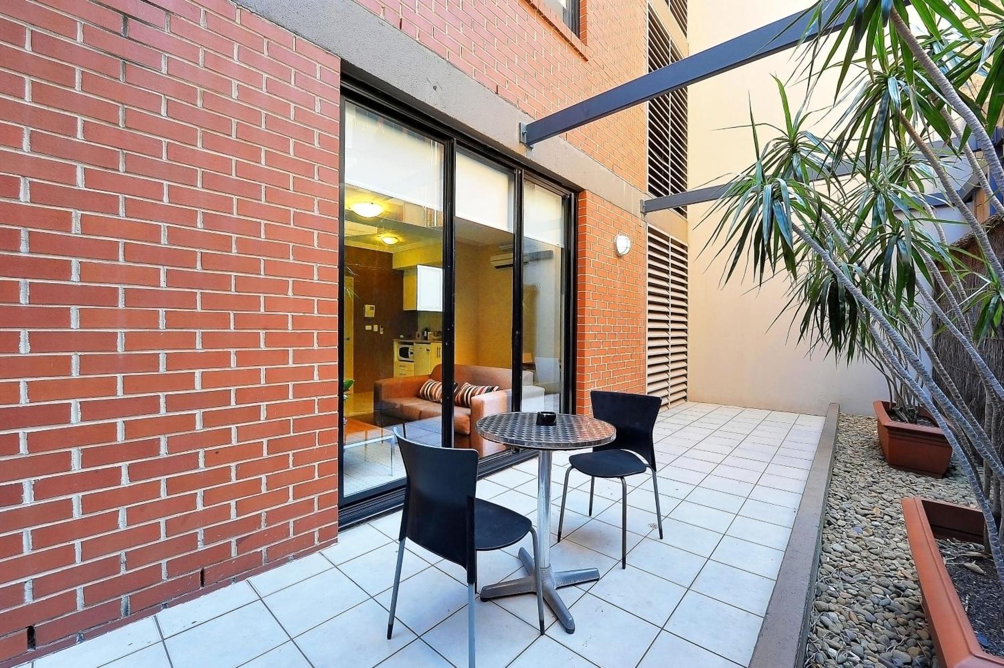 Apx Darling Harbour 4* Sydney