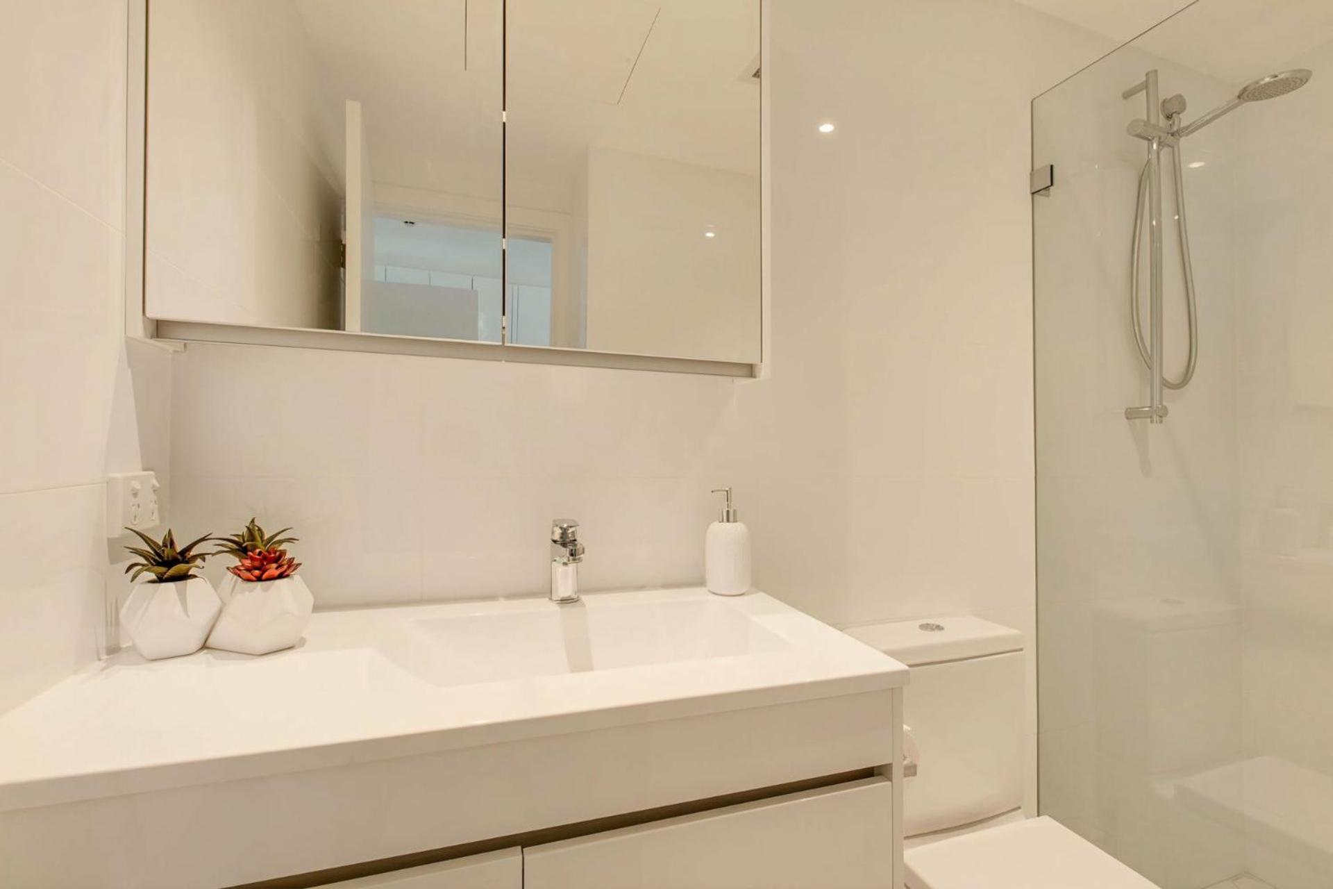 Surfside Isyd Apartment *