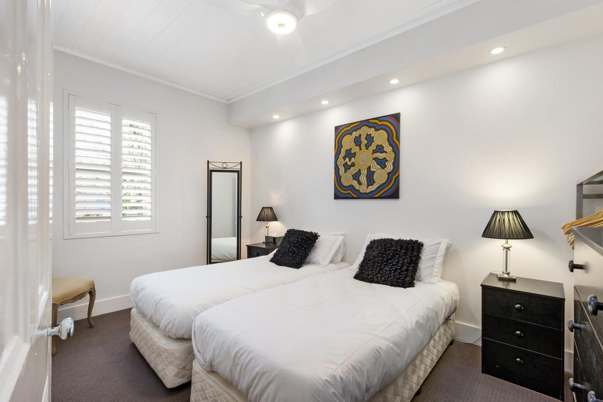 Pyrmont Self-contained Terrace House Holiday home Sydney