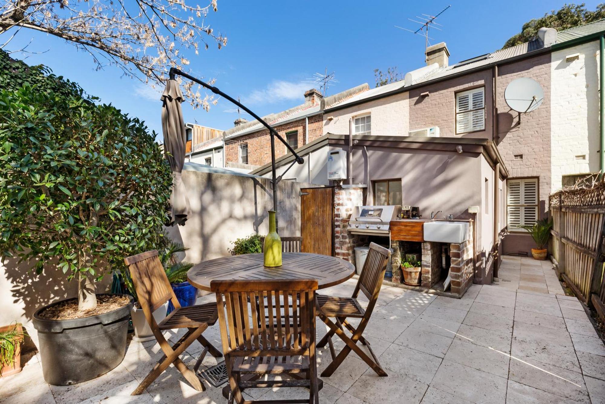 Pyrmont Self-contained Terrace House *